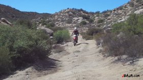 16 岩山を下ってくる（動画）